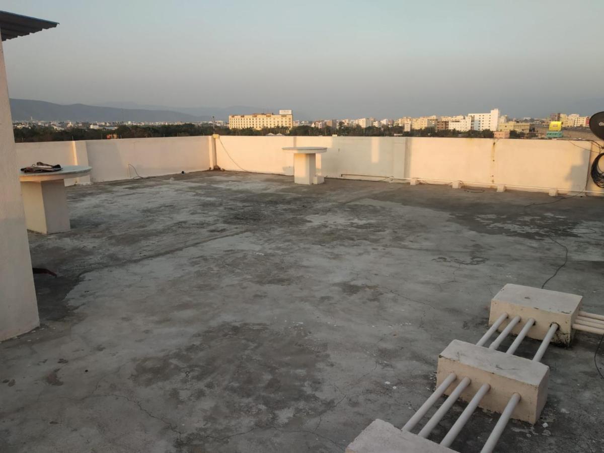 Sls Homestay - Luxury Ac Service Apartments 1Bhk, 2Bhk, 3Bhk - Direct Flyover To Alipiri Tirumala Gate - Walk To Ps4 Pure Veg Restaurants, Supermarkets - Near To National Highway & Padmavathi Amma Temple - Modular Kitchen, Living Room -Free Superfast Tirupati Zewnętrze zdjęcie