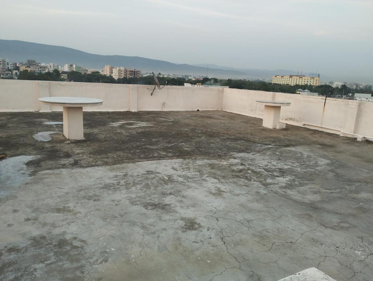 Sls Homestay - Luxury Ac Service Apartments 1Bhk, 2Bhk, 3Bhk - Direct Flyover To Alipiri Tirumala Gate - Walk To Ps4 Pure Veg Restaurants, Supermarkets - Near To National Highway & Padmavathi Amma Temple - Modular Kitchen, Living Room -Free Superfast Tirupati Zewnętrze zdjęcie