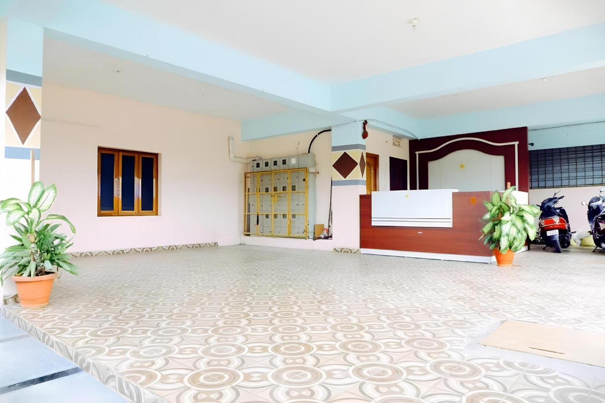 Sls Homestay - Luxury Ac Service Apartments 1Bhk, 2Bhk, 3Bhk - Direct Flyover To Alipiri Tirumala Gate - Walk To Ps4 Pure Veg Restaurants, Supermarkets - Near To National Highway & Padmavathi Amma Temple - Modular Kitchen, Living Room -Free Superfast Tirupati Zewnętrze zdjęcie